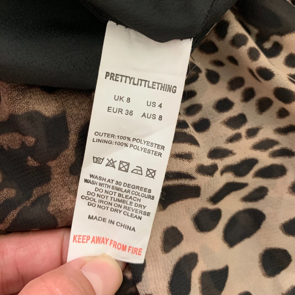 NWT PrettyLittleThing Women´s Romper, Size 4 - Picture 12 of 16
